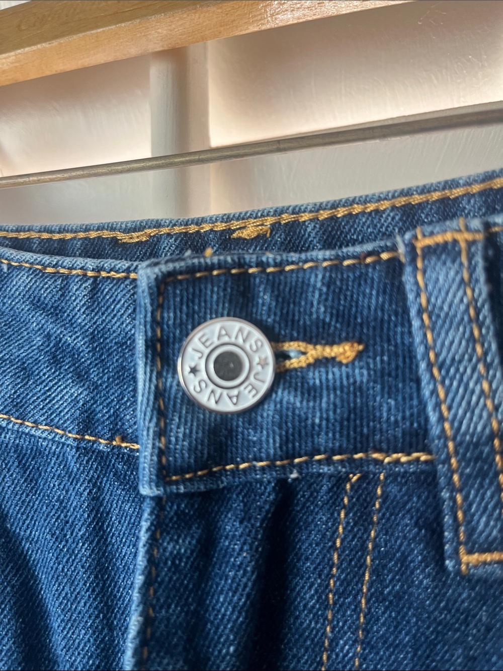 🌟 Women’s High-Waisted Barrel Jeans | Horseshoe/Balloon Fit | Indigo Wash 🌟 - Picture 7 of 9